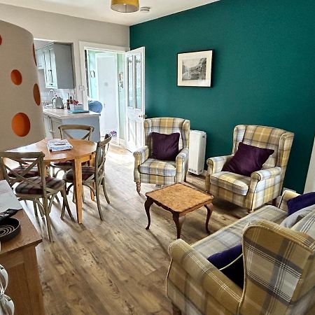 Lottie'S Cottage, Rhynie, Aberdeenshire 外观 照片